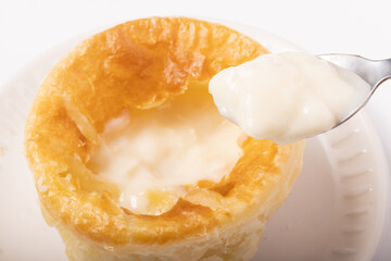 クリームシチューパイ