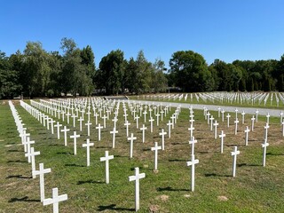 Fototapeta na wymiar Memorial cemetery of the victims of the Homeland War in Vukovar - Croatia (Memorijalno groblje žrtava iz Domovinskog rata u Vukovaru / Novo groblje Dubrava - Srijem, Hrvatska)
