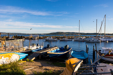 Petit port du Quartier de la Pointe Courte &agrave; S&egrave;te, au bord de l'Etang de Thau