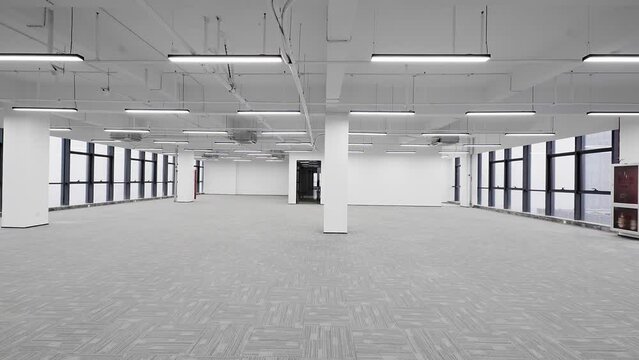 empty office 