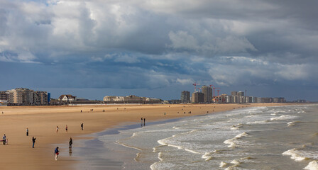 Beach line Oostende