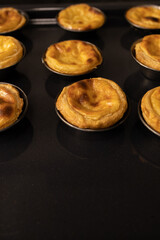 Doce assado no forno