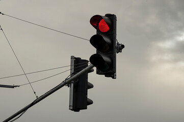 red traffic light: vehicles stop