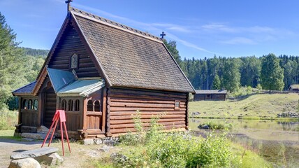 vieilles maisons traditionnelles en Norv&egrave;ge, village ancien norv&eacute;gien
