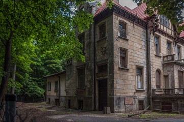 Fototapeta na wymiar Old historic property of an American family of filmmakers in Poland