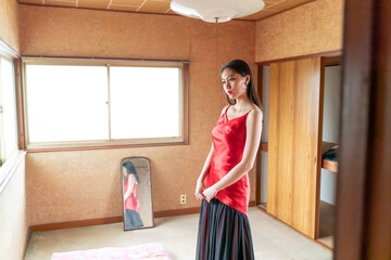 アンニュイ若い女性
