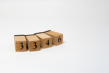 木ブロック　数字　ナンバー　3346