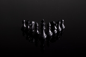 Black chess pieces, Fichas de ajedrez negras © Yhenny