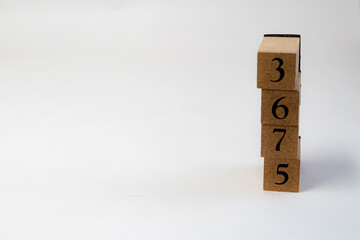 木ブロック　数字　Number　ナンバー　3675