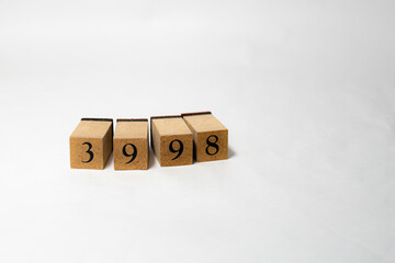 木ブロック　数字　ナンバー　Number　3998