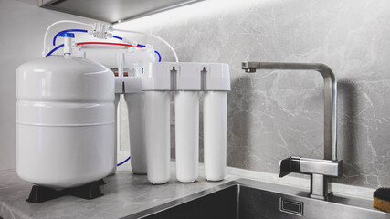 House water filtration system. Osmosis deionization system.