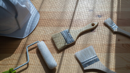 ハケとペイントローラー│DIY・リフォーム・塗装業者イメージ