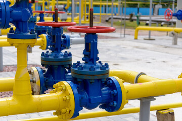 Fototapeta na wymiar Pipeline equipment of the natural gas compressor station