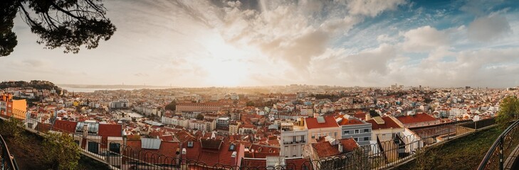 Fototapeta na wymiar Best Lisbon panorama city overlook