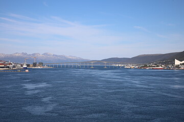 Fototapeta na wymiar Tromso Brücke