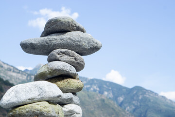 Cairns bring good luck