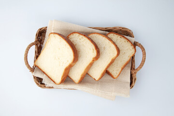 厚切り 山型食パン 白背景