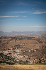 parapente volando en Cenes de la Vega en Granada