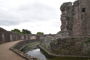 Fototapeta na wymiar the ruins of raglan castle in Monmouthshire wales