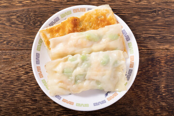 小海老と枝豆の棒餃子