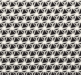 Geometric seamless halftone triangle pattern . Abstrat triangle pattern design.