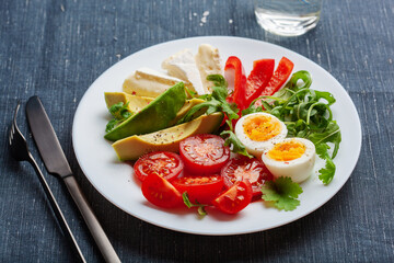 keto diet breakfast egg avocado brie cheese tomato bell pepper