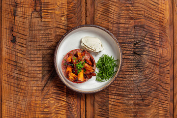 Beef tartare with chanterelle mushrooms
