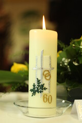 Brennende Kerze zur Diamantenen Hochzeit, 60 Jahre