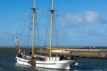 Obraz premium yacht in the harbor