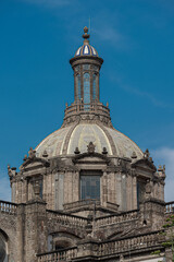 Fototapeta na wymiar Restoration of the Mexico City Cathedral