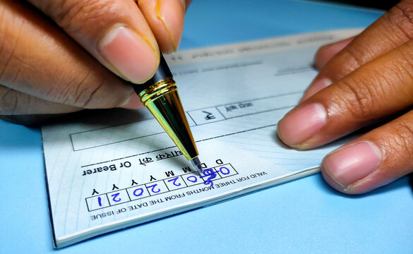 Alteration or overwrite of date on cheque leaf.