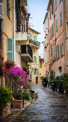 Fototapeta na wymiar Picturesque street/ally in Cannes France