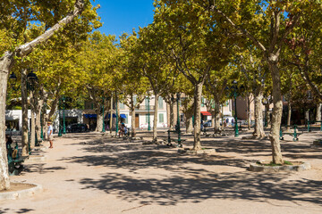 Place des Lices, St. Tropez - obrazy, fototapety, plakaty