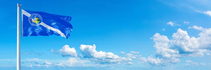 Papier Peint photo Lavable Las Vegas Las Vegas - USA, flag waving on a blue sky in beautiful clouds - Horizontal banner