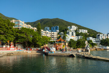 Fototapeta na wymiar Repulse Bay in Tin Hau and Kwun Yum Statues