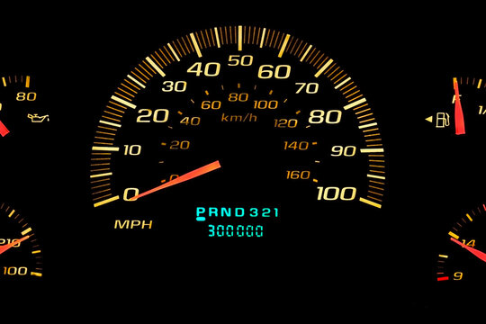 300,000 car odometer, high mielage