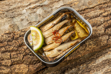 オイルサーディン　Oil sardines outdoor pickled sardines