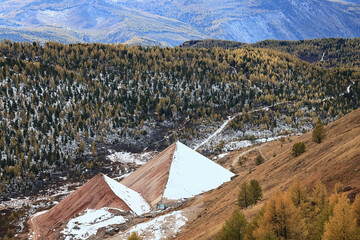 pyramid in the snow unusual megalith Altai , mysticism aliens hoax