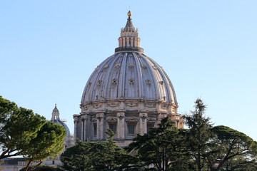 Fototapeta na wymiar Dome of St. Peter's Basilica