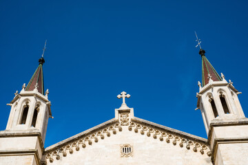 Fototapeta na wymiar Basilica Santa Maria church in Vilafranca del Penedes, Catalonia