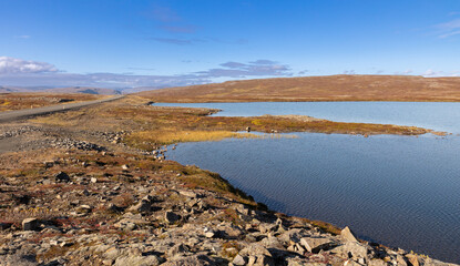 Mit dem Auto durch die herbstlichen Westfjords in Island