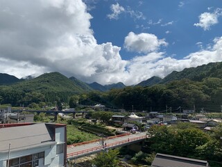 立石寺本坊前の景色