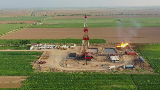 Natural Gas burning in gas wells extreme fire in the exploration field