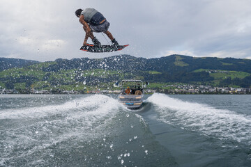 Wakeboard in Switzerland - obrazy, fototapety, plakaty