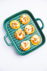 Papdi pizza are mini food bites, Indian kids favourite party snack