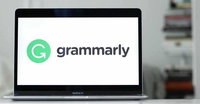 Logo of Grammarly, a text editor and typing assistant company that corrects spelling and grammar