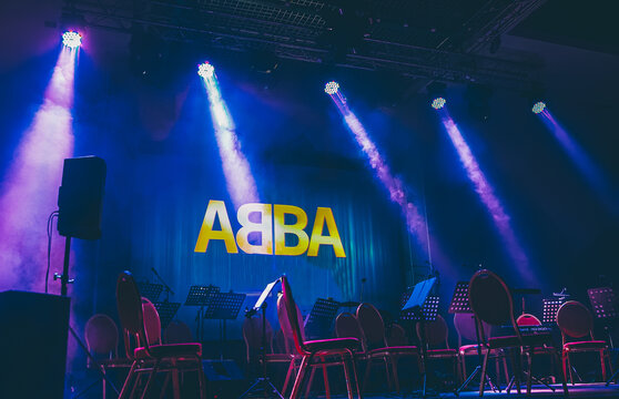 Preparing for the concert performance of cover versions of songs by ABBA