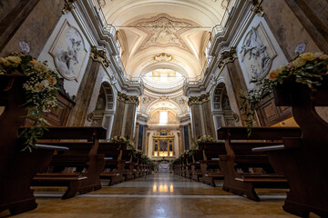 Fototapeta premium inside of a church from back row of seat