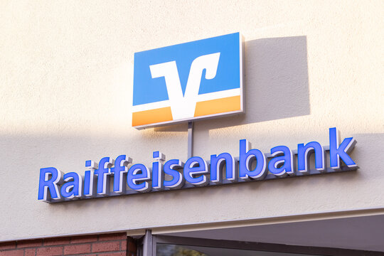 VR Bank Logo