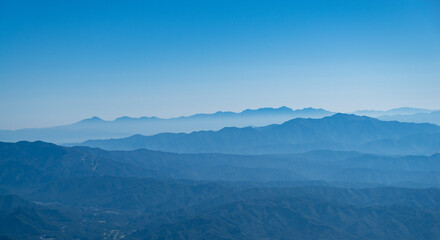 広がる山々　長野県